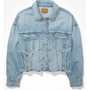 AE CROPPED DENIM JACKET W/ POPPIES ON BACK